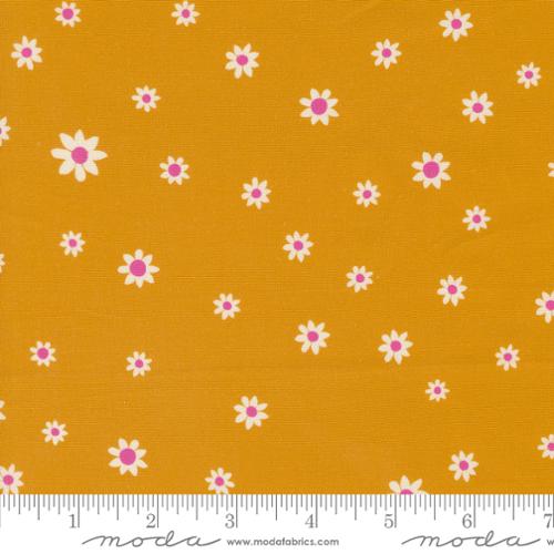 Moda - Maeve Daisy Dot Golden 11938 24 Moda #1 - By the Yard Continuous Cuts