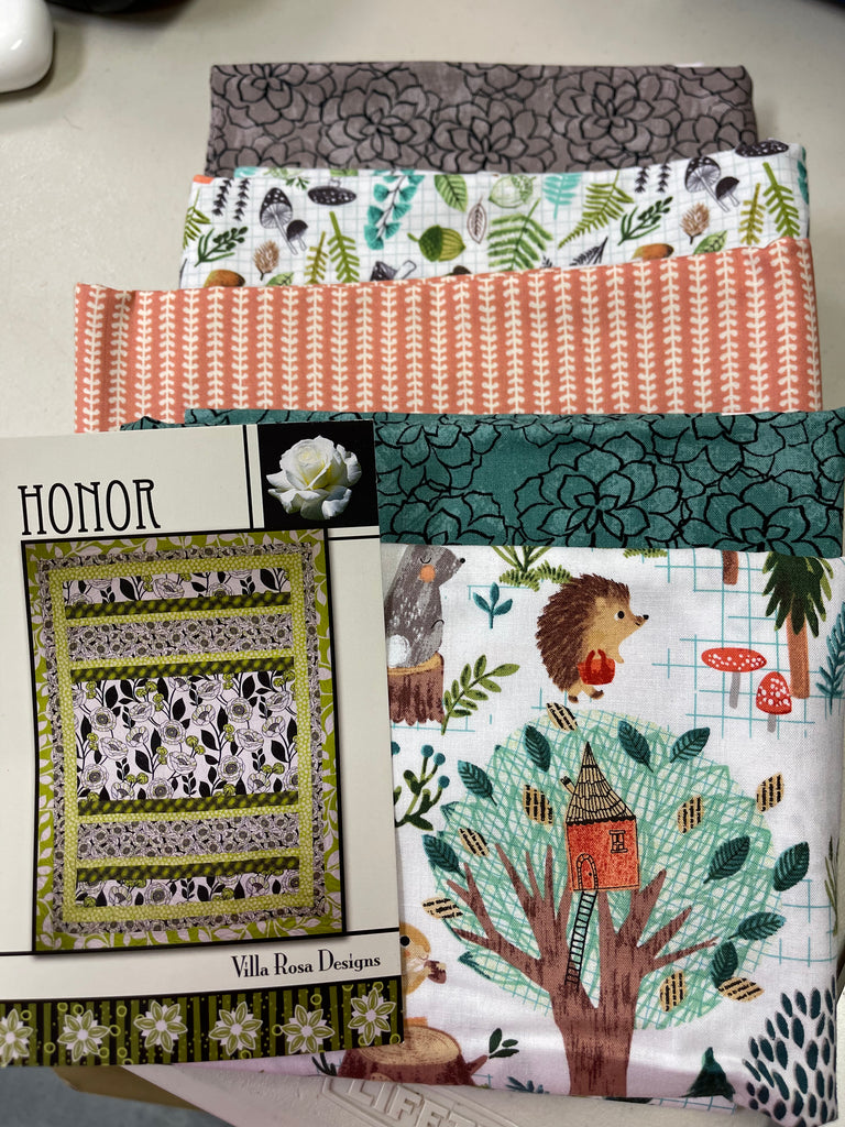 Honor Quilt Kit with Imagine Fabric by Clothworks